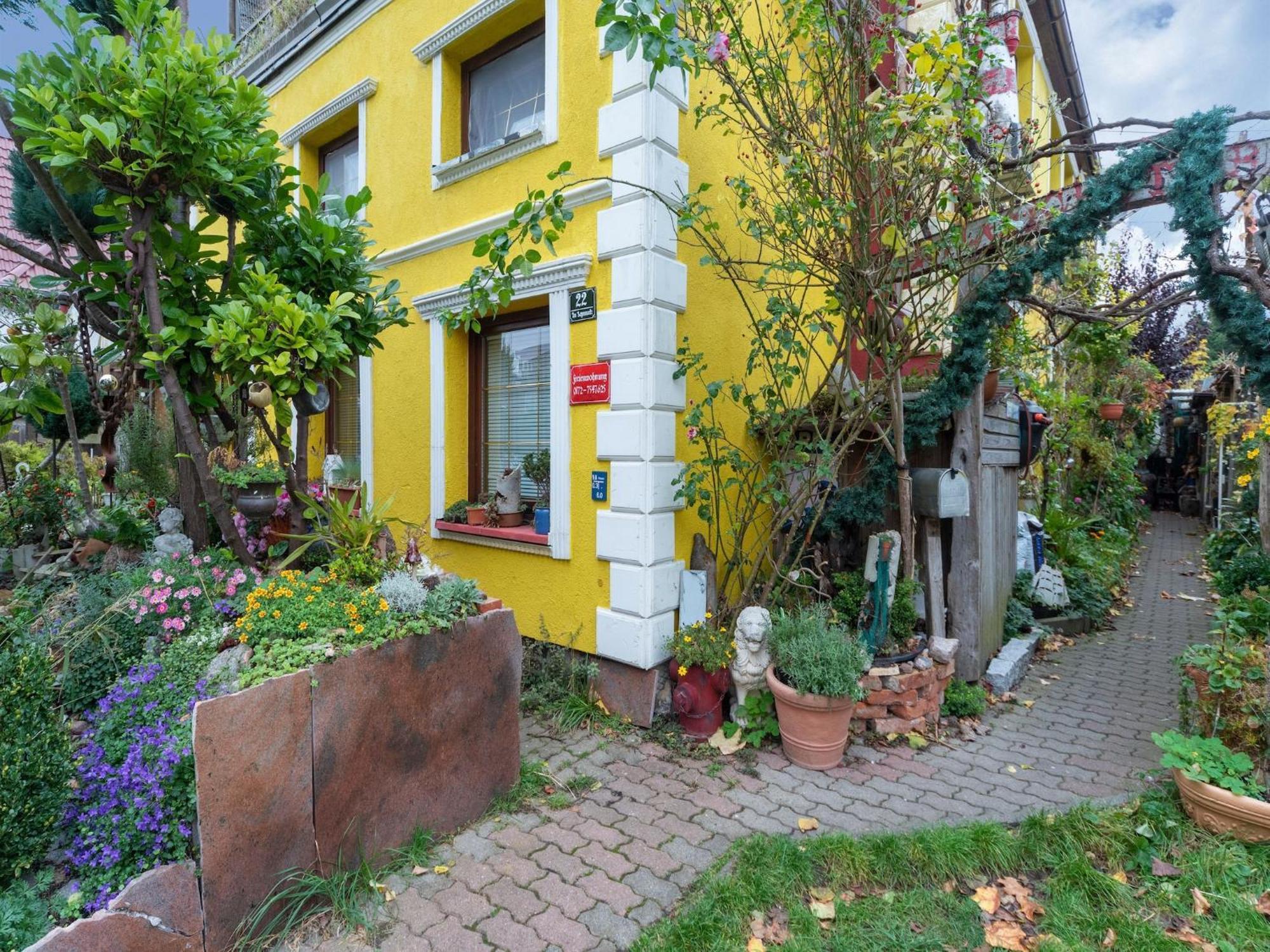 Comfortable Apartment In Wismar Mecklenburg With Fireplace Exterior photo